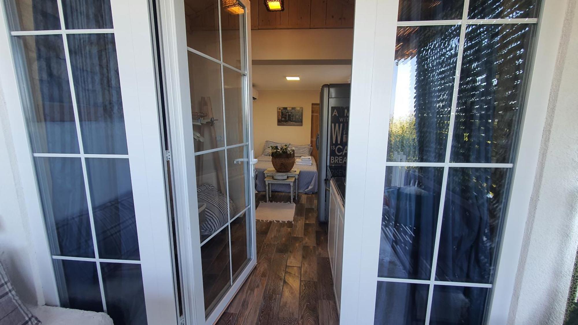 Apartment Casa Topic بلاتشي الغرفة الصورة